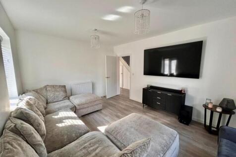 12 Little Elms - Lounge.jpg