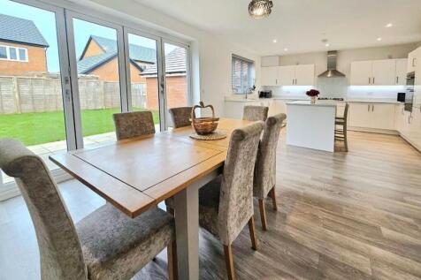 pbox-dining_room-317523.jpg