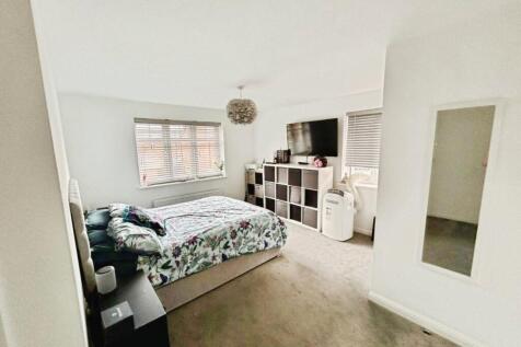 pbox-bedroom-317523.jpg