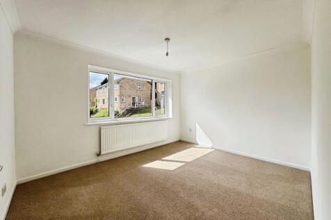 pbox-bedroom-322898.jpg