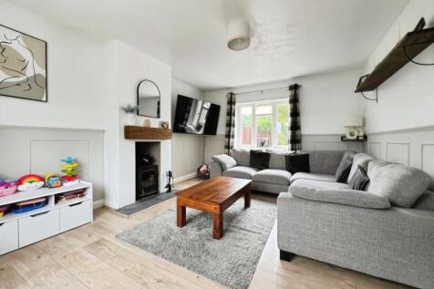 pbox-living_room-326495.jpg