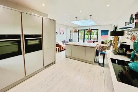 pbox-kitchen-331082.jpg