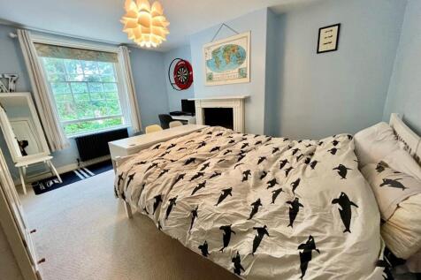 bed3.jpg