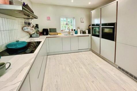 pbox-kitchen-331082.jpg