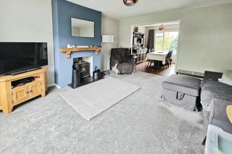 pbox-living_room-332491.JPG