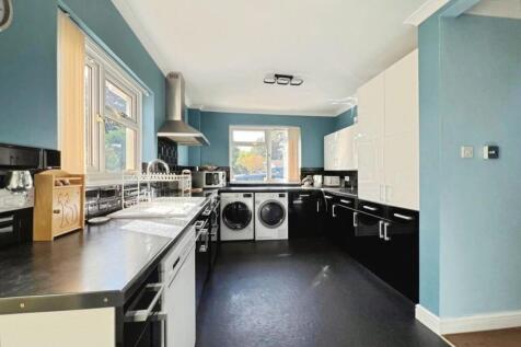 pbox-kitchen-344492.JPG