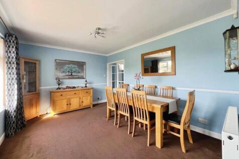 pbox-dining_room-344492.JPG