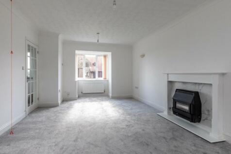 Living Room 2.jpg