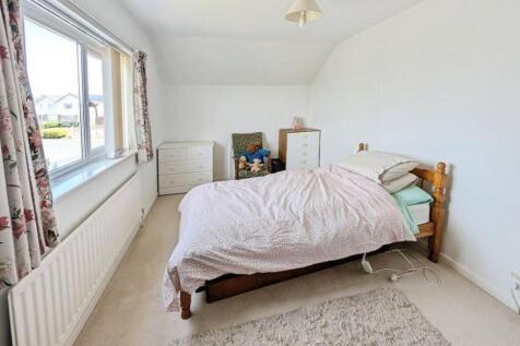 pbox-bedroom-322398.jpg