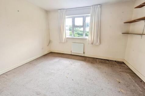 pbox-bedroom-323503.jpg