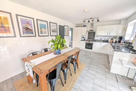 pbox-kitchen-326460.jpg