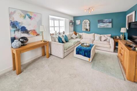 pbox-living_room-326460.jpg
