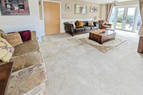 pbox-living_room-328265.jpg
