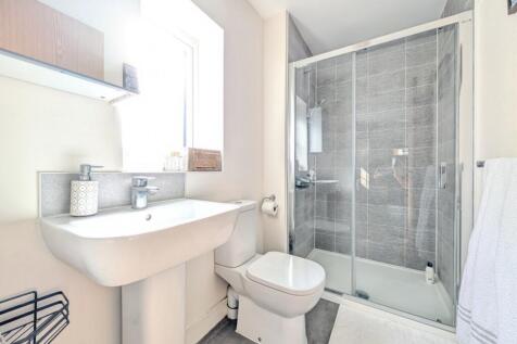 pbox-bathroom-328265.jpg