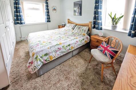 pbox-bedroom-335953.jpg
