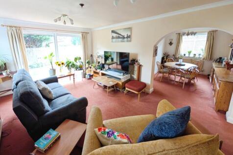 pbox-living_room-335953.jpg