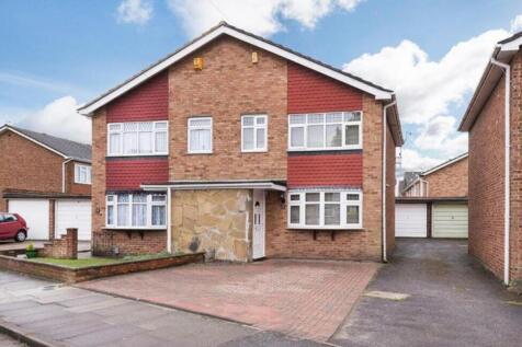 3 Clare Way - 1.jpg