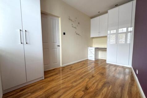 Bedroom 5/Study (G/Floor)