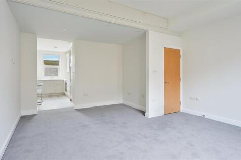 PARKVILLE HOUSE - 7.jpg