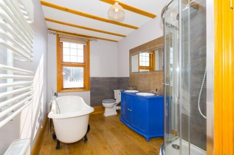 (Rightmove) 17.jpg