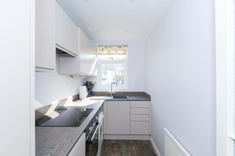 (Rightmove) 21.jpg