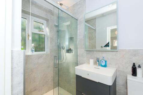 (Rightmove) 23.jpg
