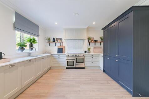 AMBERWOOD GROVE, PLOT 2- (21).jpg