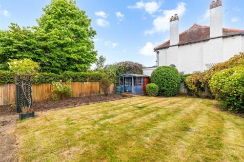 WHITEHORSE DRIVE,  GARDEN- (1).jpg