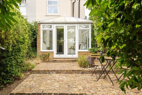 Updtd (Rightmove) 4.jpg