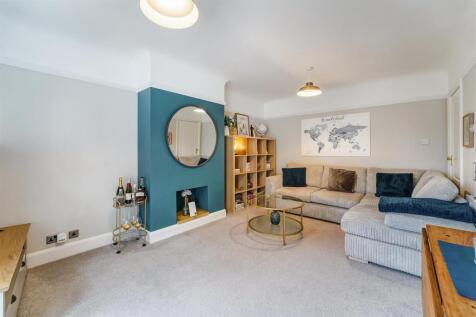 PORTWAY CRESCENT (12).jpg