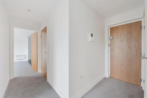 CAPITOL SQUARE (8).jpg