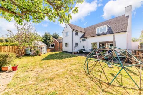 MADAN COTTAGE (24).jpg