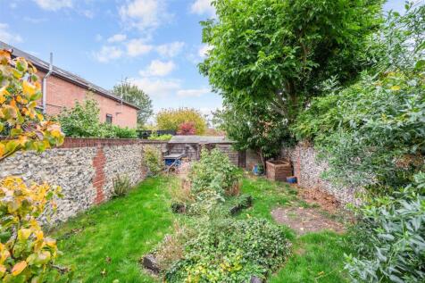 ASHLEY ROAD (18).jpg