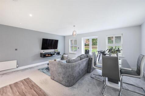 CHAUCER COURT (6).jpg