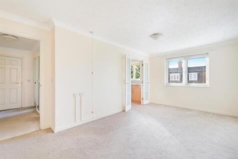 GREENWOOD COURT (2).jpg