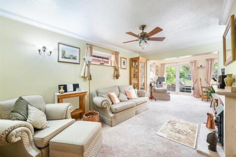 GROSVENOR ROAD (1).jpg