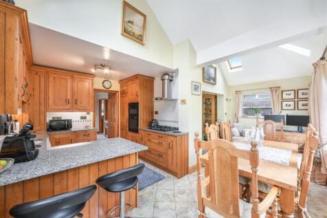 GROSVENOR ROAD (4).jpg