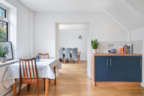 LANGLANDS RISE (4).jpg