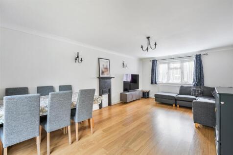 LANGLANDS RISE (5).jpg