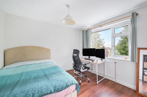 LANGLANDS RISE (12).jpg