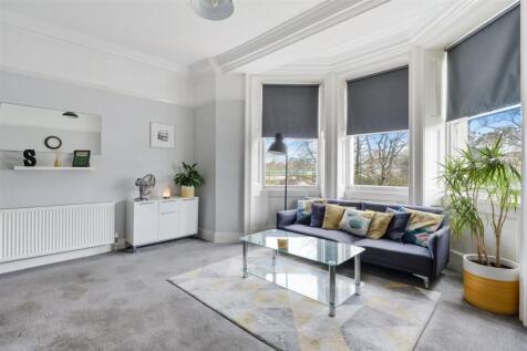 WOODCOTE HALL (9).jpg