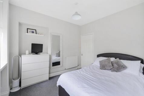 WOODCOTE HALL (3).jpg