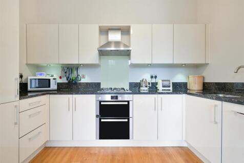 PARKLANDS COURT (14).jpg