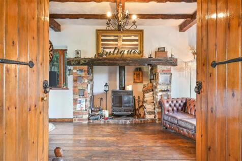 LONGDOWN LANE,  (8).jpg