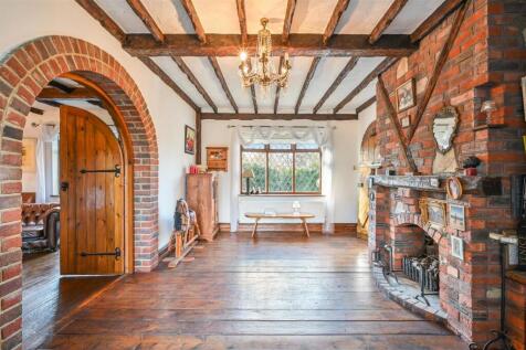 LONGDOWN LANE,  (7).jpg