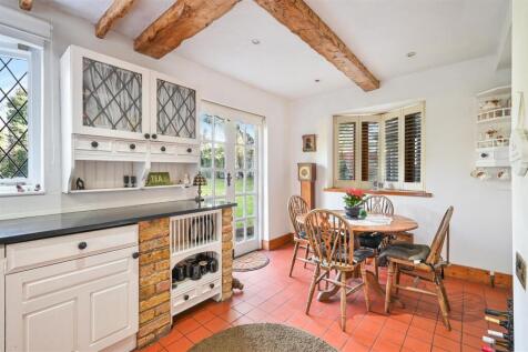 LONGDOWN LANE,  (19).jpg