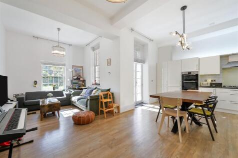 ASHFORD COURT (8).jpg