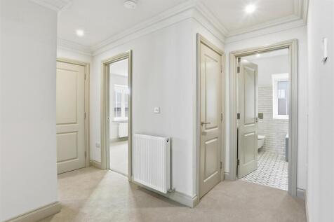 1578342896 - 5 Amberwood Grove -47.jpg