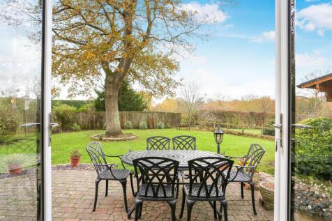 1577763541 -  Rye Field -1.jpg