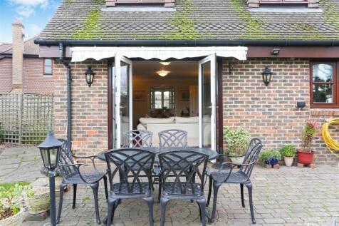 1577763541 -  Rye Field -5.jpg